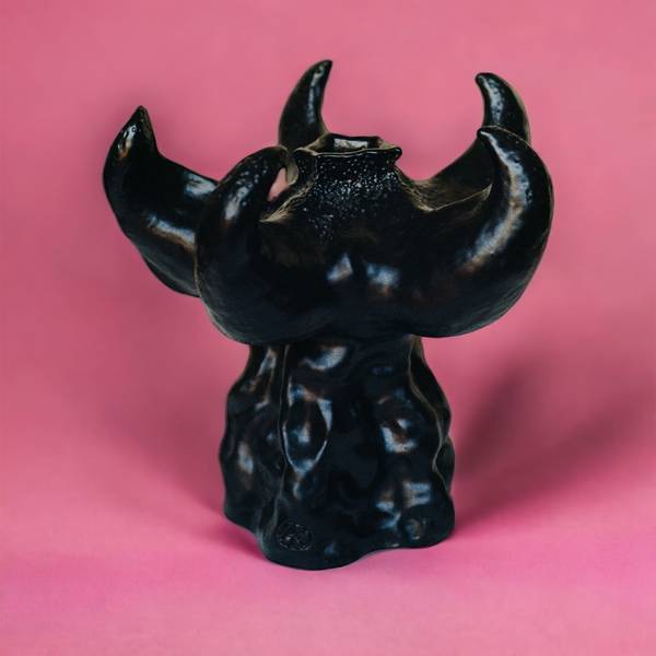 Devil's fingers Alena Kuznetsova - Subjektiv.art