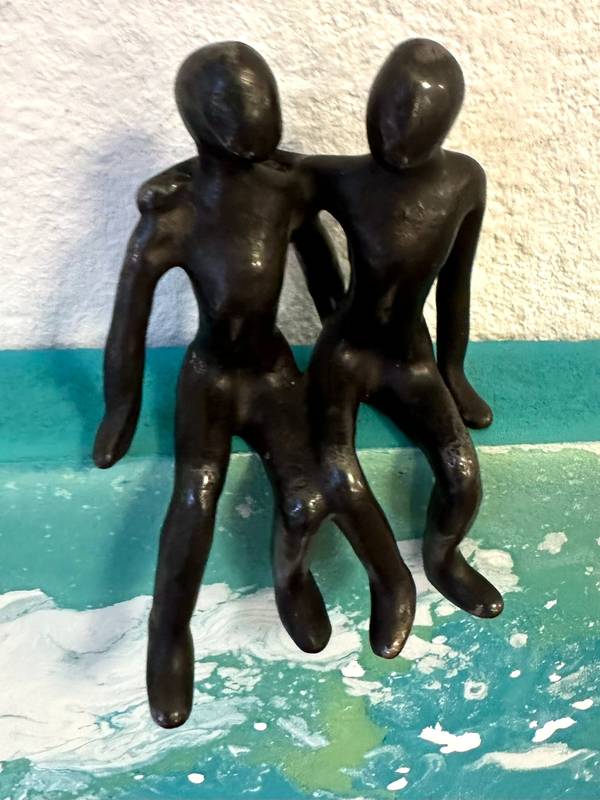 Head in the clouds... (World of children 2024) Fine Art Sculpture Olivier Messas - Subjektiv.art