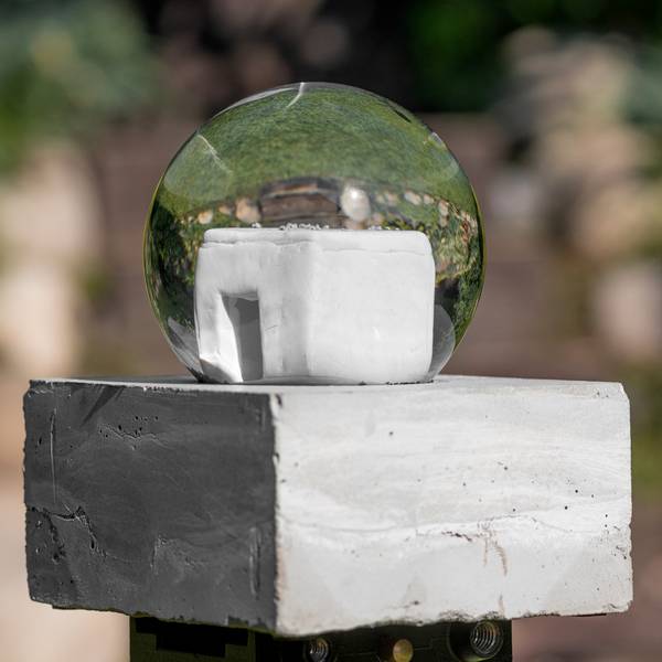 Shelter Urban and pop Sculpture Mikhail Ray - Subjektiv.art