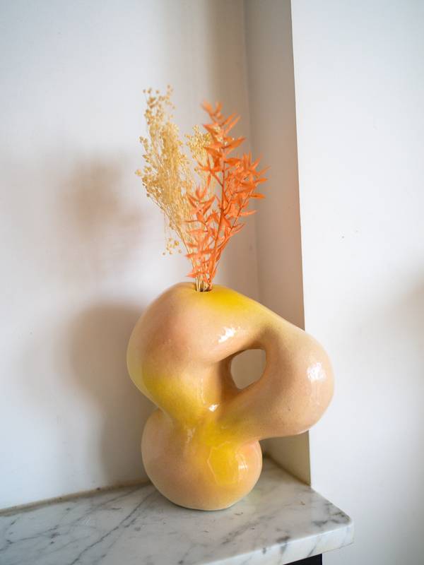 Guilty Pleasure Vase Abstract Ceramic Eri Maeda - Subjektiv.art