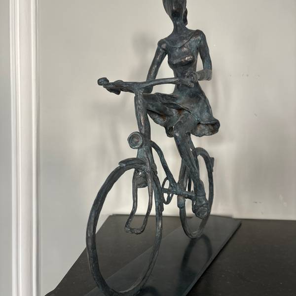 Insouciante Modern Sculpture valentine laude - Subjektiv.art