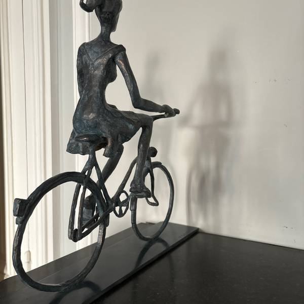 Insouciante Modern Sculpture valentine laude - Subjektiv.art