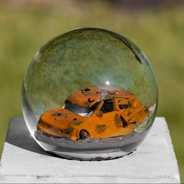 Burnout Surrealistic Sculpture Mikhail Ray - Subjektiv.art