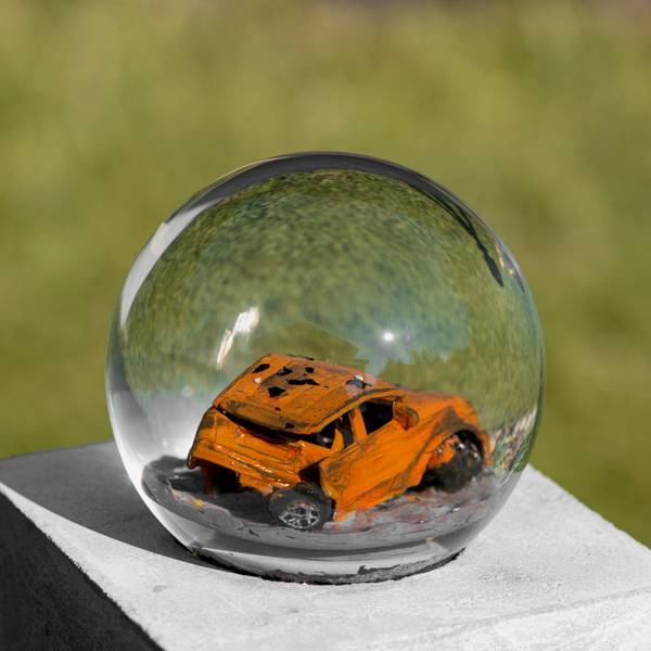 Burnout Surrealistic Sculpture Mikhail Ray - Subjektiv.art