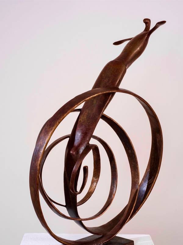 circle of freedom Modern Sculpture Amgad Eltohamy - Subjektiv.art