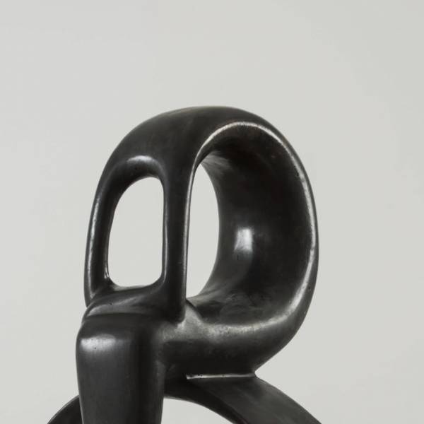 Circle of sorrows Modern Sculpture Amgad Eltohamy - Subjektiv.art