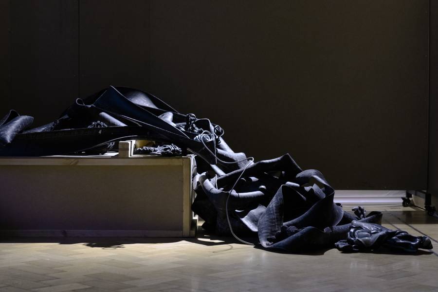 Melt Abstract Mixed media Elnara Nasirli - Subjektiv.art