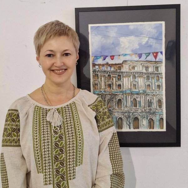 Invincible beauty  Expressive and gestural Painting Olena  Yemelianova - Subjektiv.art