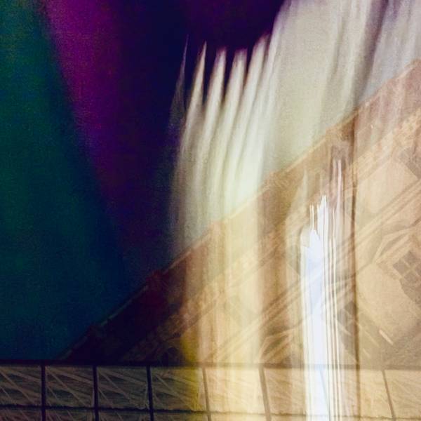 Instants 250129-18:16 / 250129-18:20 Expressive and gestural Photography Yuuko Suzuki - Subjektiv.art