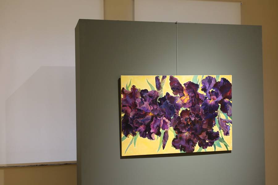 Irises. Movement Fine Art Painting Julia Chemerys - Subjektiv.art