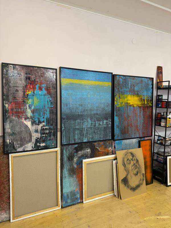in the studio Painting Volodymyr Mamchur - Subjektiv.art