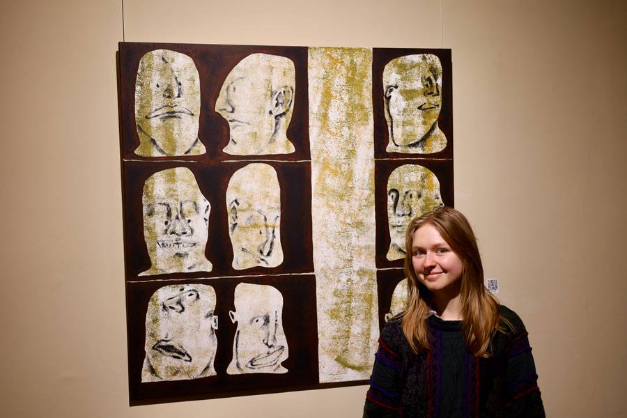 Sculpture room Naive Painting Sasha Luneva - Subjektiv.art