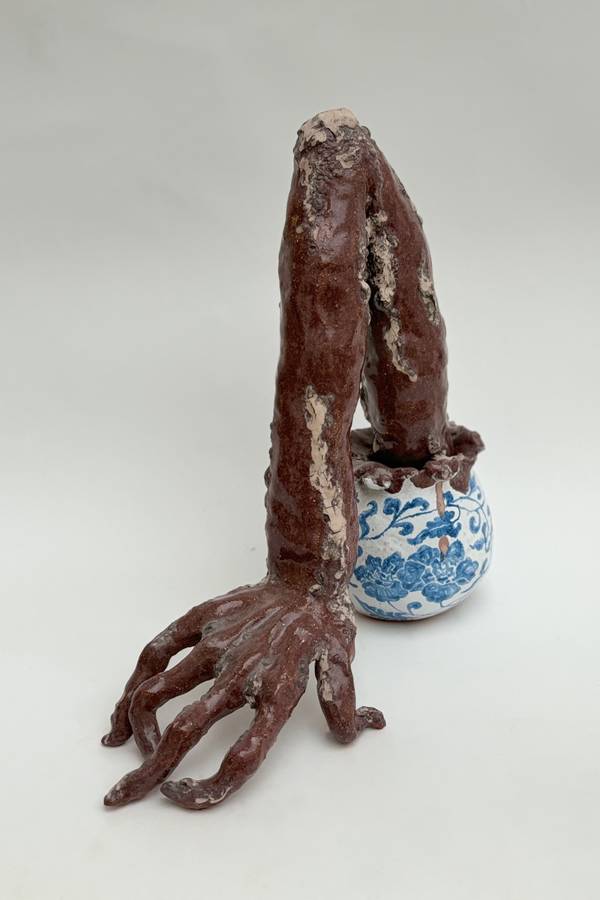 Apperances 1 Surrealistic Ceramic Ana Leonor Pinto - Subjektiv.art