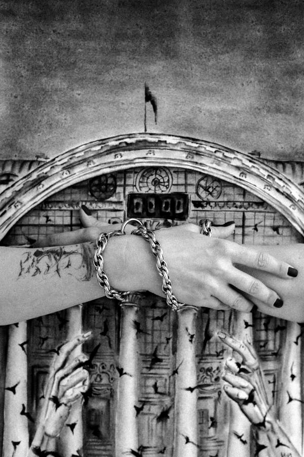 Threshold of liberation Expressive and gestural Painting Olena Yemelianova - Subjektiv.art