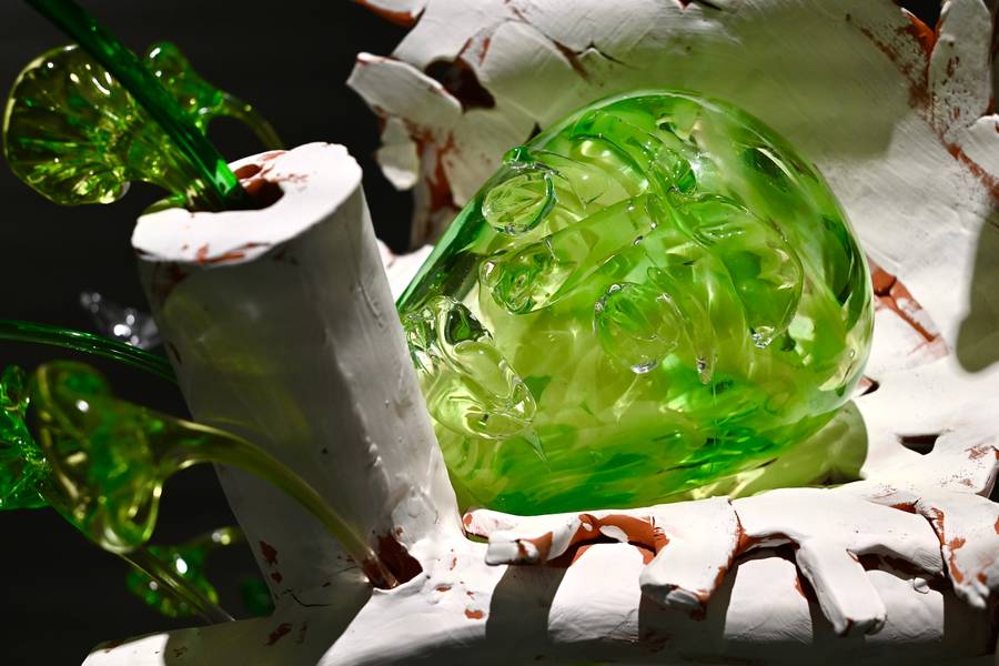 The Throne Fine Art Sculpture Daphne Klagkou - Subjektiv.art