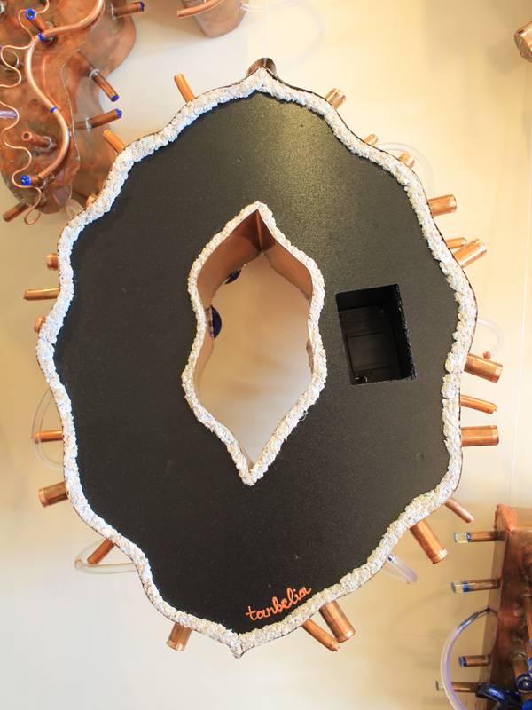 Milkweed seed Abstract Sculpture Tanbelia artist - Subjektiv.art