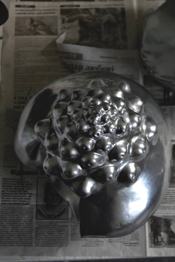 EXUVIAE: Gemini Surrealistic Sculpture Yuliia Holub - Subjektiv.art