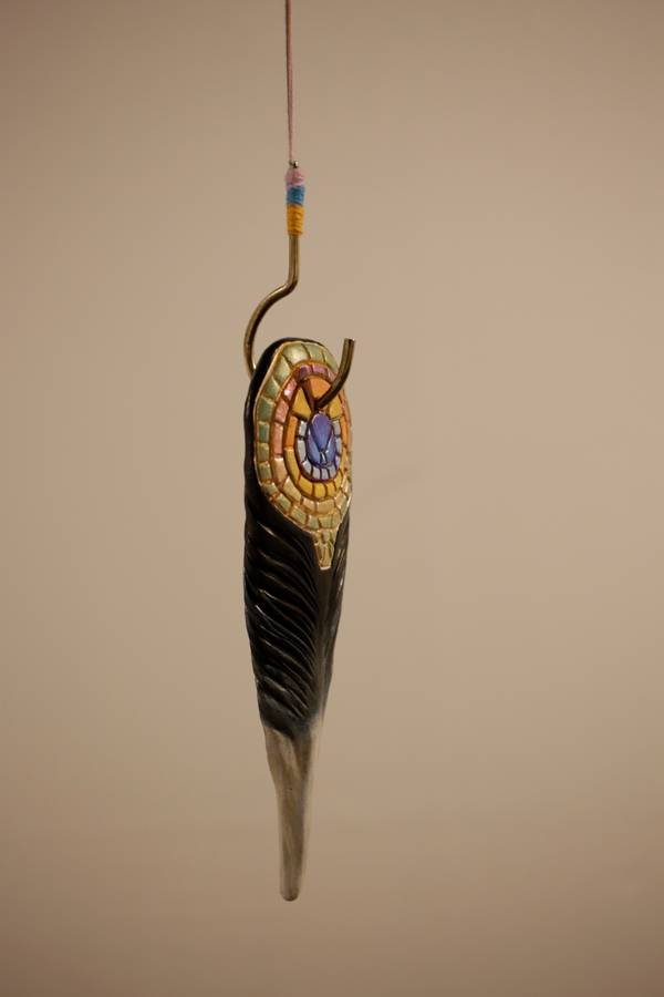 peacock skin hanging in the trees Unspecified Sculpture Sophie Vitovec - Subjektiv.art