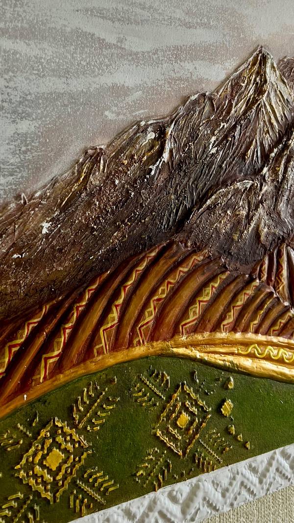 Harmony of the mountains: the language of symbols Fine Art Painting Yuliia Kiselova - Subjektiv.art