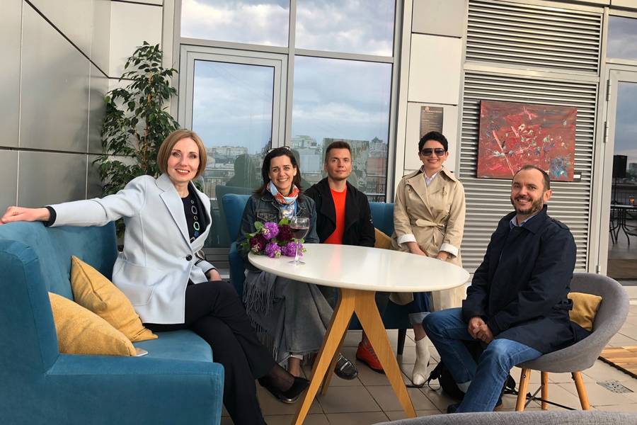 Volcanic Energy Abstract Painting Olha Bosak - Subjektiv.art